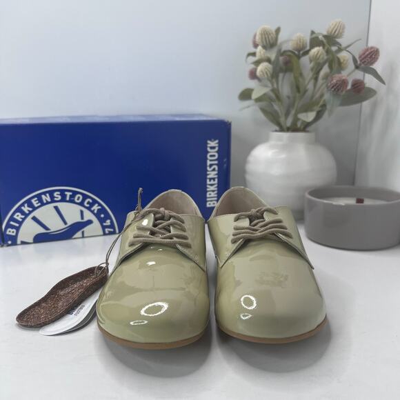 Birkenstock Saunders Patent Leather Clog Cloud Patent Women 5/Men 3 NWB Regular - Picture 2 of 10
